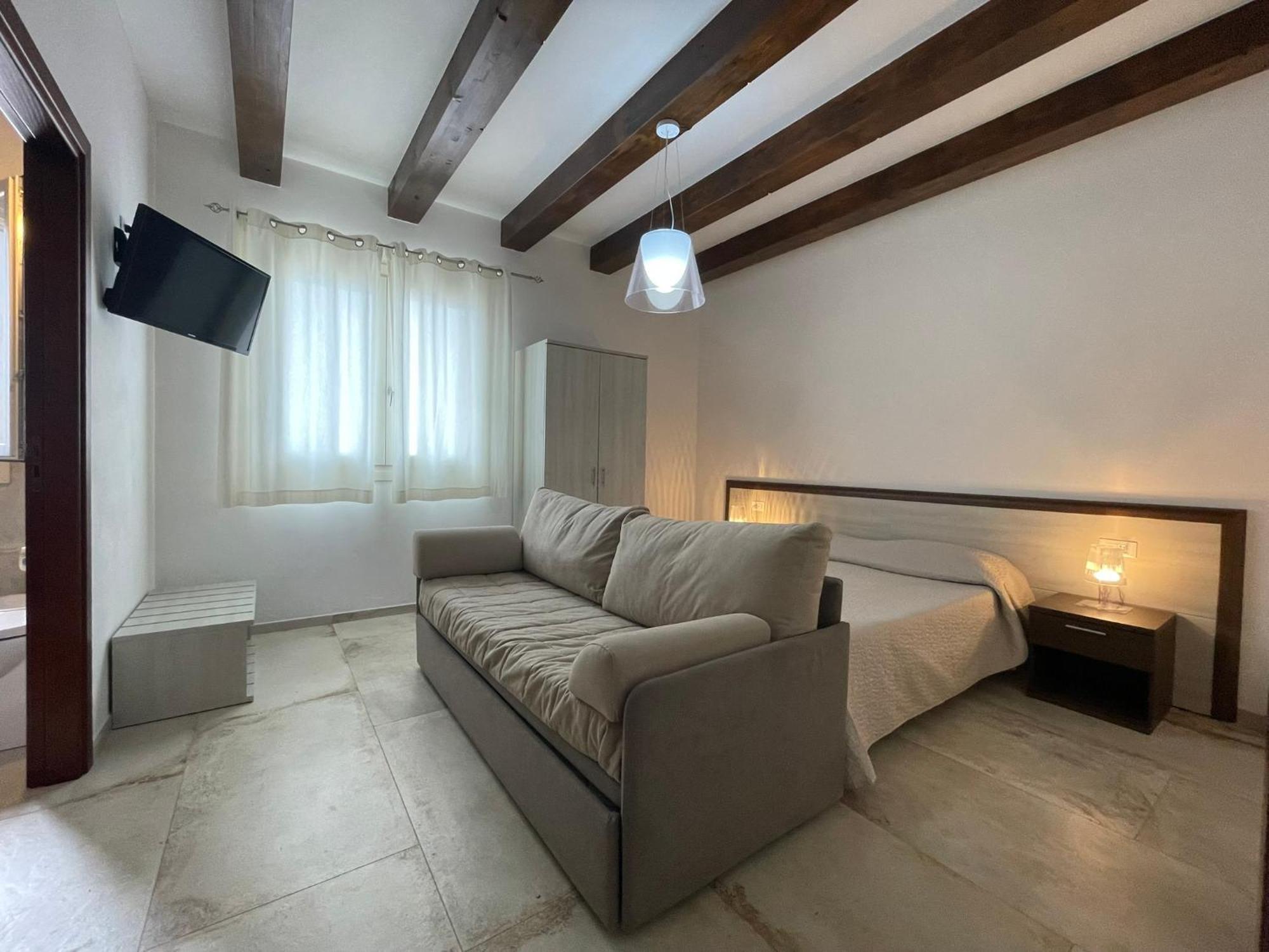 Villa Antonia - Vasca Idromassaggio Terrazza Vista Mare 산비토로카포 외부 사진