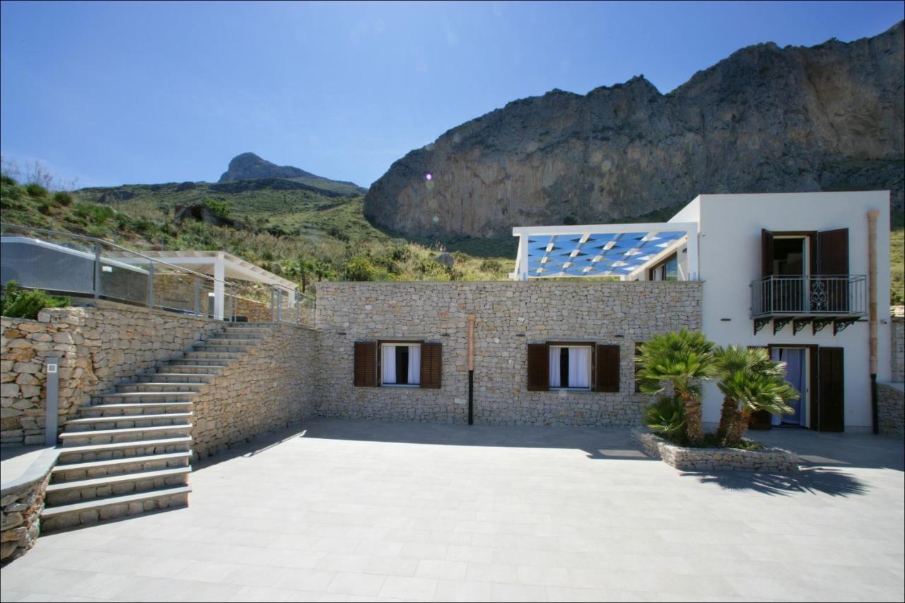 Villa Antonia - Vasca Idromassaggio Terrazza Vista Mare 산비토로카포 외부 사진